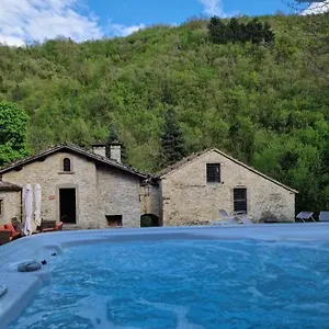 Borgo Corniola Naturista Bed & Breakfast Marradi